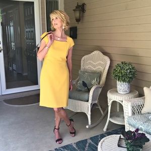 LABOR DAY CLEARANCE Ann Taylor Scallop Neck Dress